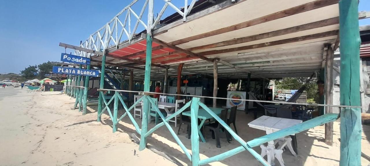 Hostal Playa Blanca Buitenkant foto